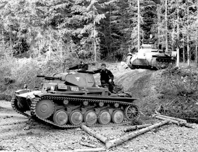 Traversée des Ardennes par des soldats allemands
