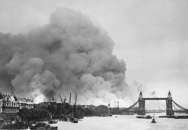 Londres bombardée pendant le Blitz